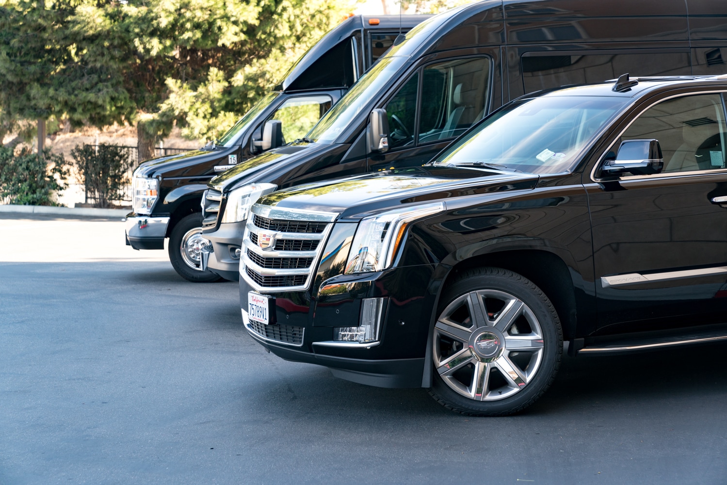 airport transfer service ILS chauffeur Limo luxury fleets